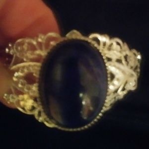 Bracelet with dark blue stone
